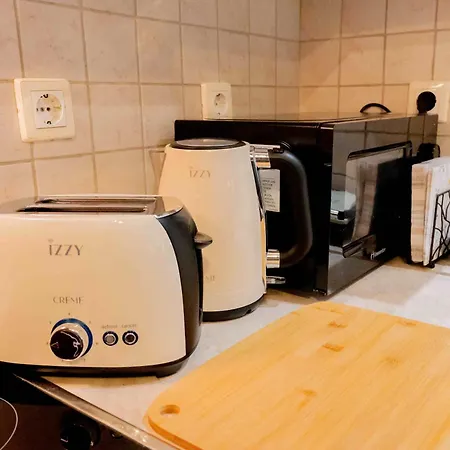 Cloe Corfu Airport Apartment Anemomylos